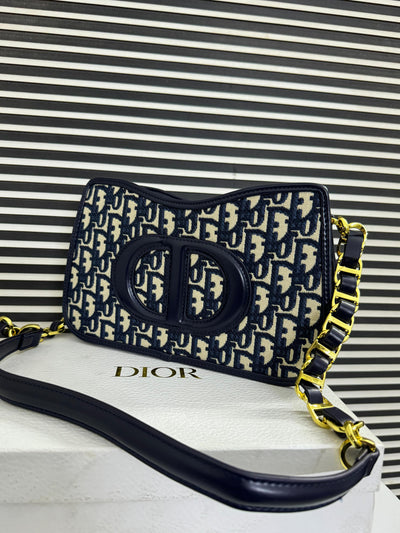 DIOR CD SIGNATURE HOBO  Bag