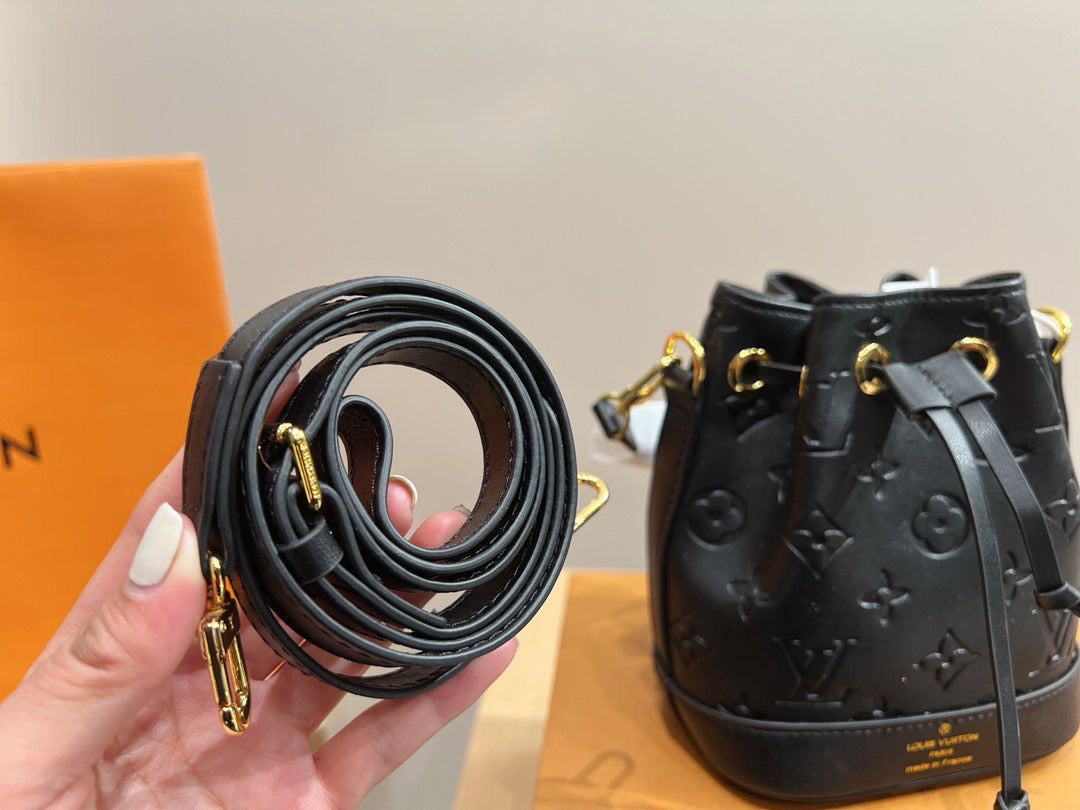 LOUIS VUITTON NANONOE BAG