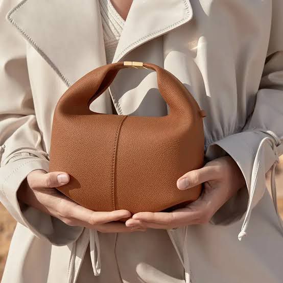 POLÉNE BERI EDITION TEXTURED TAUPE