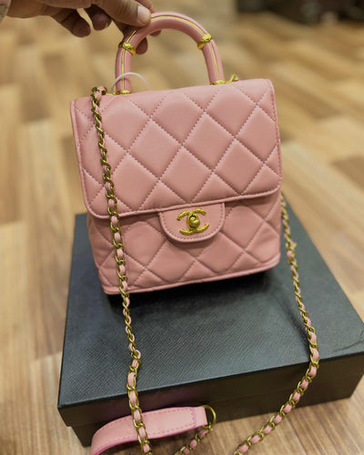 CHANEL MINI SQUARE TOP HENDEL FLAP