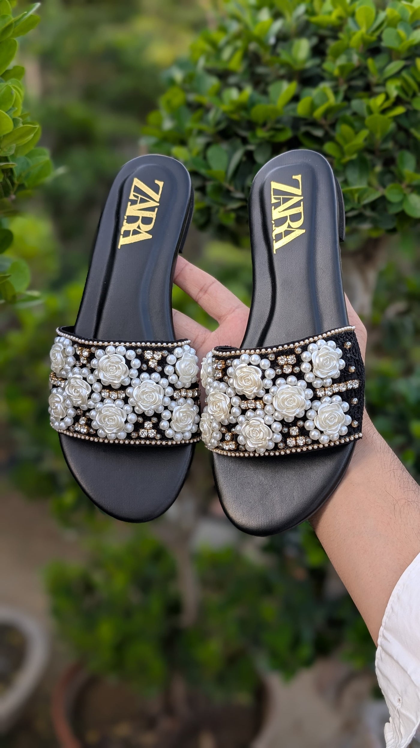 ZARA SLIPPERS